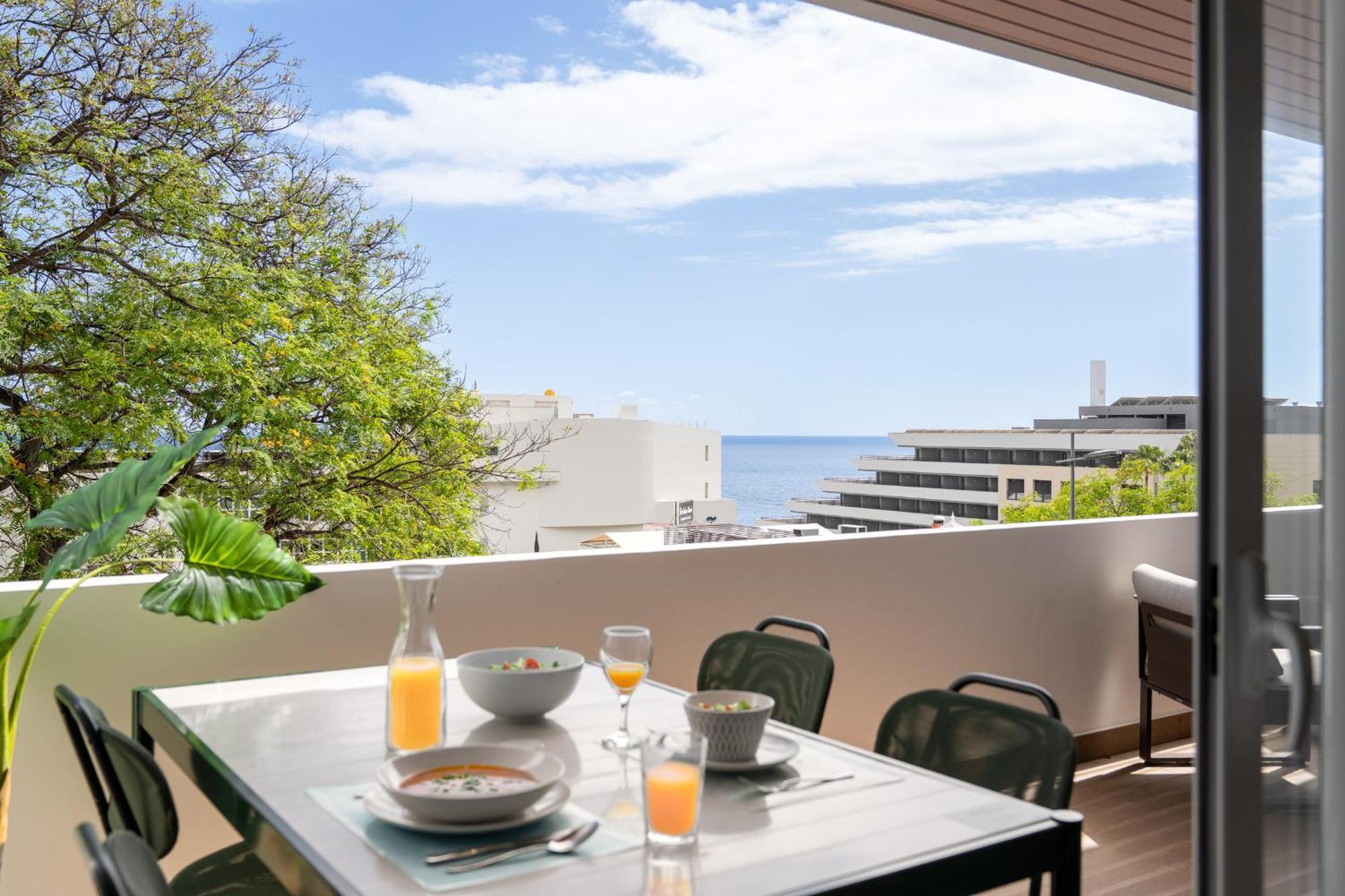 Apartment Lido Ii By An Island Funchal (Madeira)